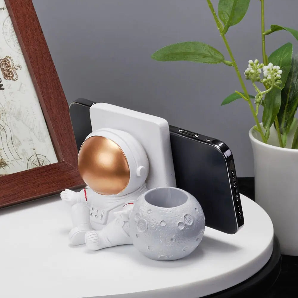 Astronaut Shape Phone Holder - The Nerd Brands